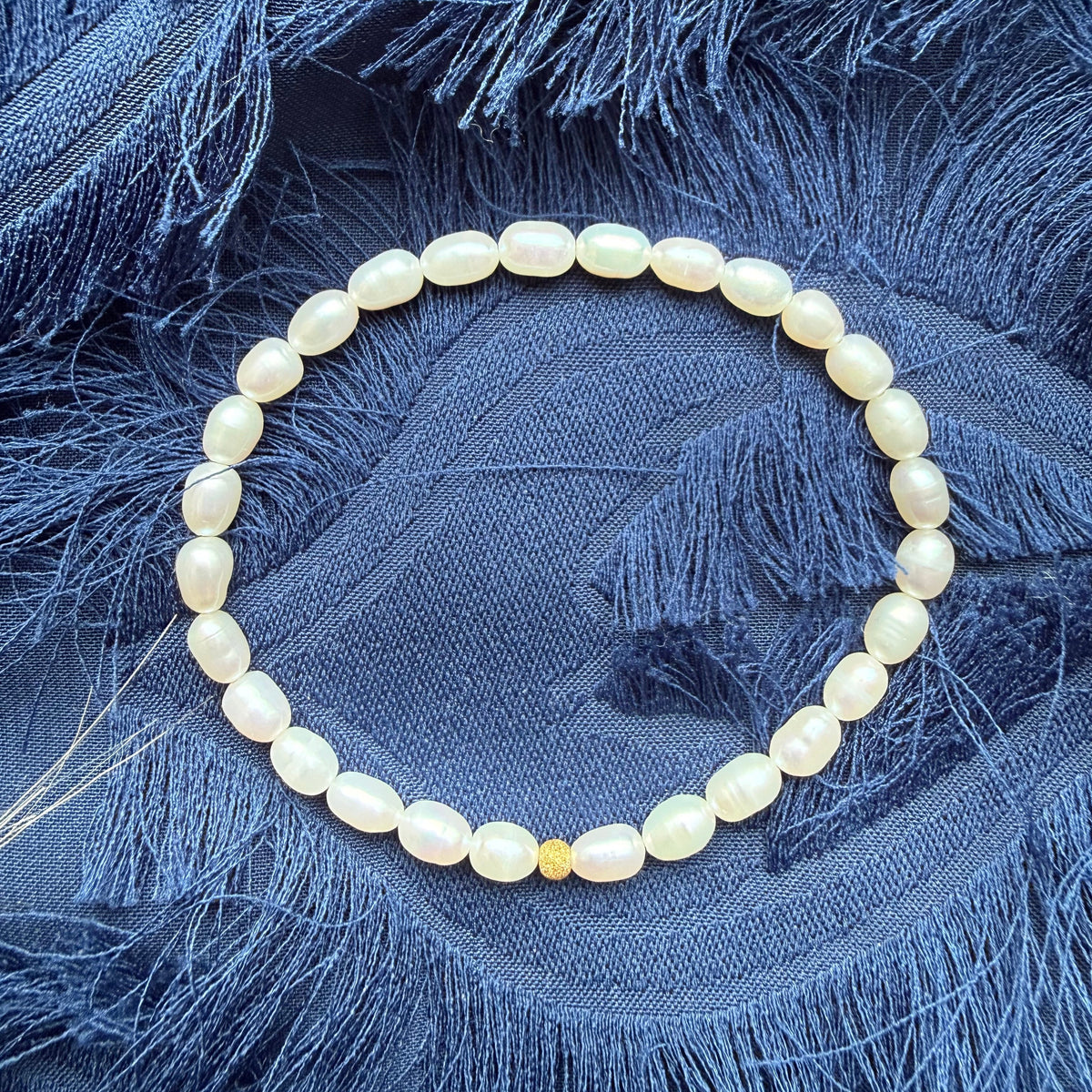 luxury freshwater bracelet with stardust bead